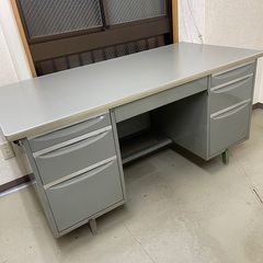 中古オフィス家具　テープル　両袖机 