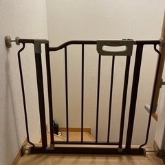 ベビーズゲート　コンビ　ブラウン
