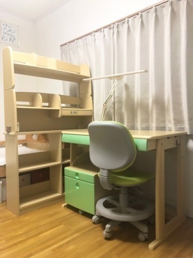 イオンの学習机 5点セット