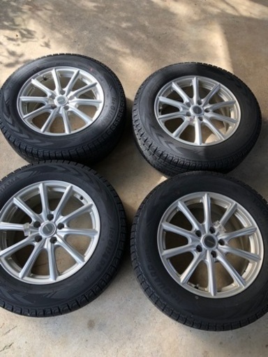 中古スタッドレスタイヤ　17インチ　アルミホイール付き