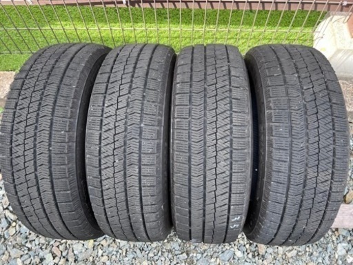 ヴォクシー セレナ プリウスに　195/65R15 ブリヂストン VRX2 スタッドレス