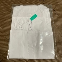 幼稚園制服　ブラウスの画像