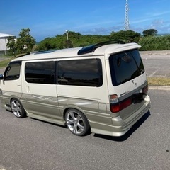 トヨタ　ハイエース