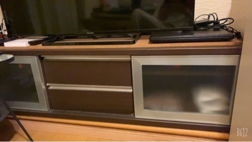 テレビボード