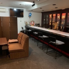 バーのアルバイト　接客　時給1500円〜の画像