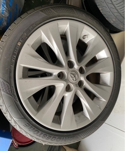 20アルファード 純正ホイール