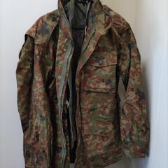 自衛隊　防寒外被　上のみ
