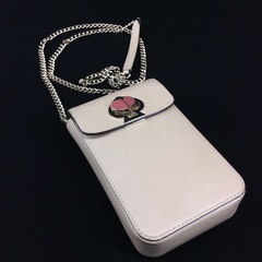 ケイトスペード ニューヨーク ソフトピンクレザー ななめがけショルダーポーチ クロスボディ iPhoneケースの画像