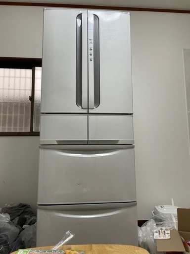 古い大型ファミリータイプ家庭用冷凍冷蔵庫今週　処分予定｡｡
