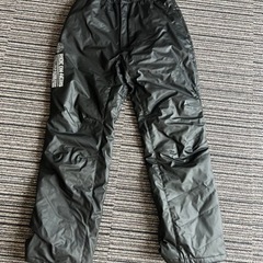 受付終了　ワークマン　イージスの防水パンツ　