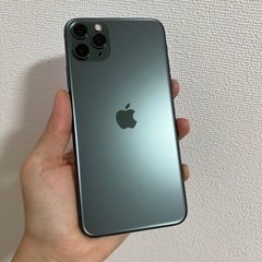 美品iPhone11PROMAX ミッドナイトグリーン256GBの画像