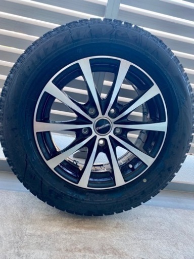 ブリヂストン　ブリザック　スタッドレス　15インチ　ホイール付