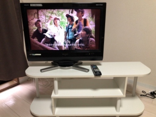 ２００８年製AQUOS ２６型テレビ