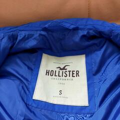 HOLLISTERベスト　M赤、紺色、青　3セットバラ売り可の画像