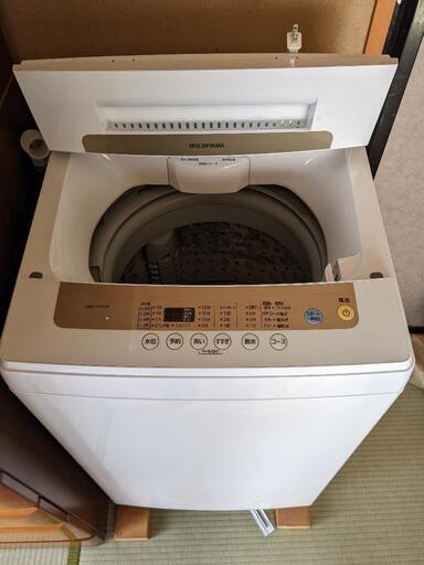 アイリスオーヤマ 全自動洗濯機 IAW-T502EN 半年ほど使用