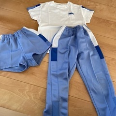 和泉市　私立幼稚園　ひかりのくに　体操服