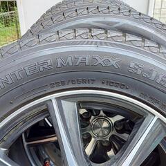 スタッドレス ロフィーダXT7　ダンロップウィンターマックス　17インチ225/65R17 102Qの画像