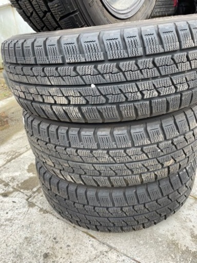 185\\65R15スタットレスタイヤ