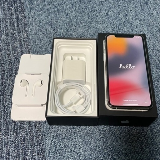 iPhone 11 Pro シルバー 256 GB