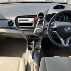お手頃なハイブリッドはこちら！　ホンダ☆インサイトの画像