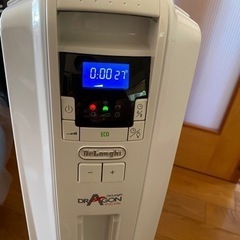 デロンギ ドラゴンデジタル オイルヒーター　 TDD0915W 1500Wの画像