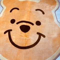 未使用に近い❣️🧸大きな大きな厚手のふかふかプーさんラグカーペット