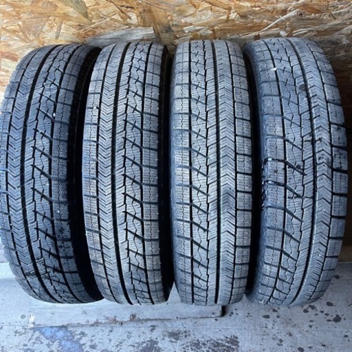 バリ山　BRIDGESTONE ブリヂストン　ブリジストン　VRX 145/80R13 スタッドレス タイヤ　2017年製　13インチ