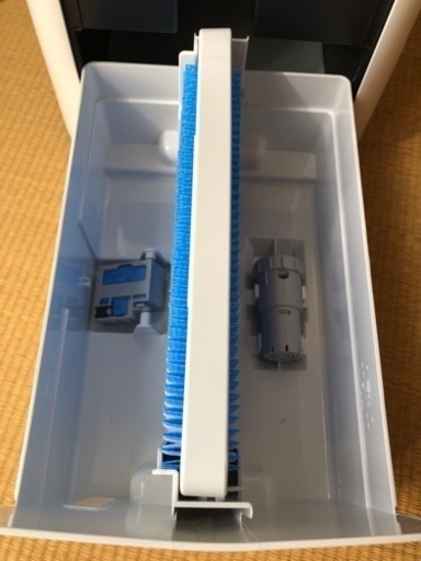シャープ KINS40W 加湿空気清浄機 プラズマクラスター 25000 ホワイト系