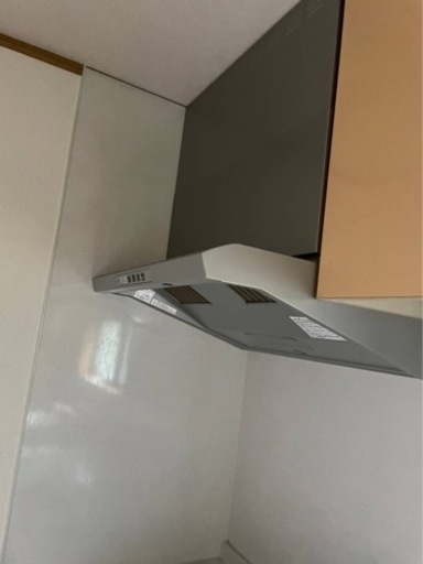 写真に写ってるキッチンどうですか？写真に写ってるものが全部です。
