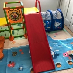 しまじろう滑り台