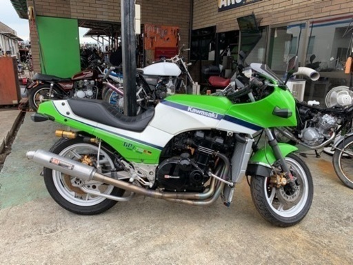 カワサキ  GPZ750R 改造多数　必見！