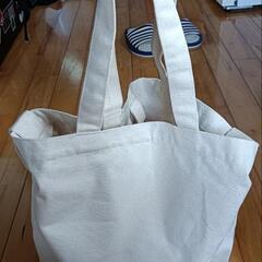 値下げしました!ノースフェイス手さげバッグの画像