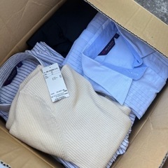 古着全て引き取って頂ける方に無料　フリマなどにいかがですか？の画像