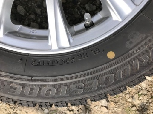 【値下げしました】スタッドレス14インチ
