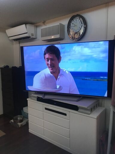 シャ－プアクオス70インチ大型テレビ