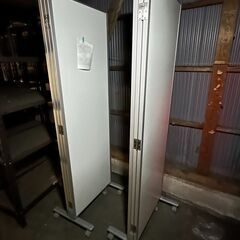 3枚折り畳みパーティション２点セット