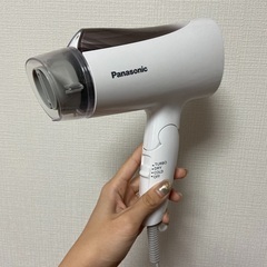 パナソニックヘアドライヤー　(2年半ほど使いました)