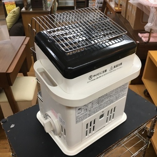 S744 Iwatani カセットガス ストーブ デカ暖 ホワイト CB-STV-DKD⭐動作確認済⭐クリーニング済
