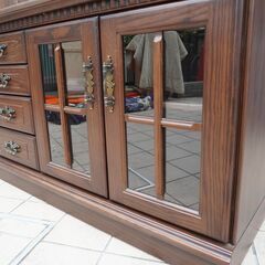 IDF太田長のATLANTA(アトランタ)シリーズのサイドボードです。収納力も