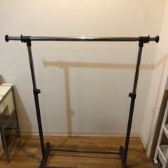 ハンガーラック