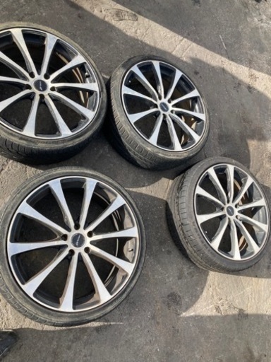 タイヤホイル20インチ売れました‼️