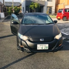 車の状態は良好です。  2009.走行距離-104000km。 ...