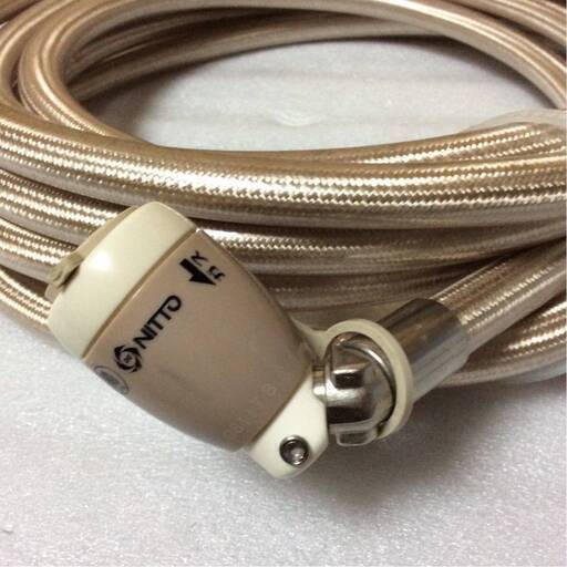 発送可 除菌掃除 1年使用 状態の良い 鋼線入 都市ガスコード ４m 都市ガスファンヒーター用 都市ガスホース