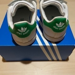 【美品】adidas /アディダス キッズシューズ「スタンスミス」　14cm 正規箱有の画像