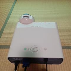 SONYプロジェクターとスクリーンもどき