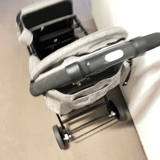 美品タンデムストローラー　カトージ 二人乗りベビーカー