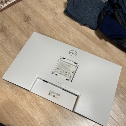Dell製　27インチ4Kディスプレ