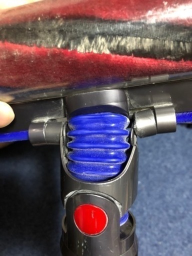 Dyson V8 Slim Fluffy サイクロン式コードレススティッククリ…