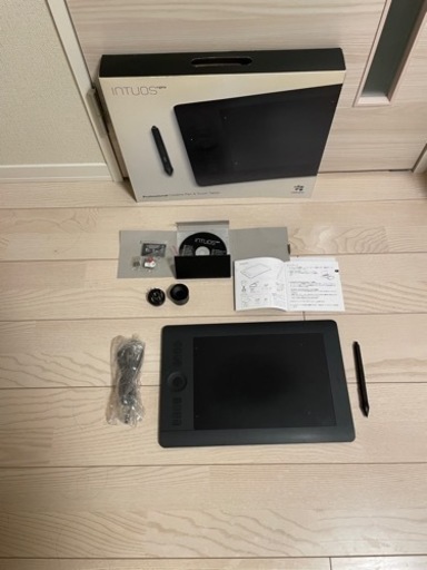 ペンタブレットintous pro M PTH-651/K0