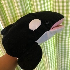 シャチのパペットぬいぐるみ